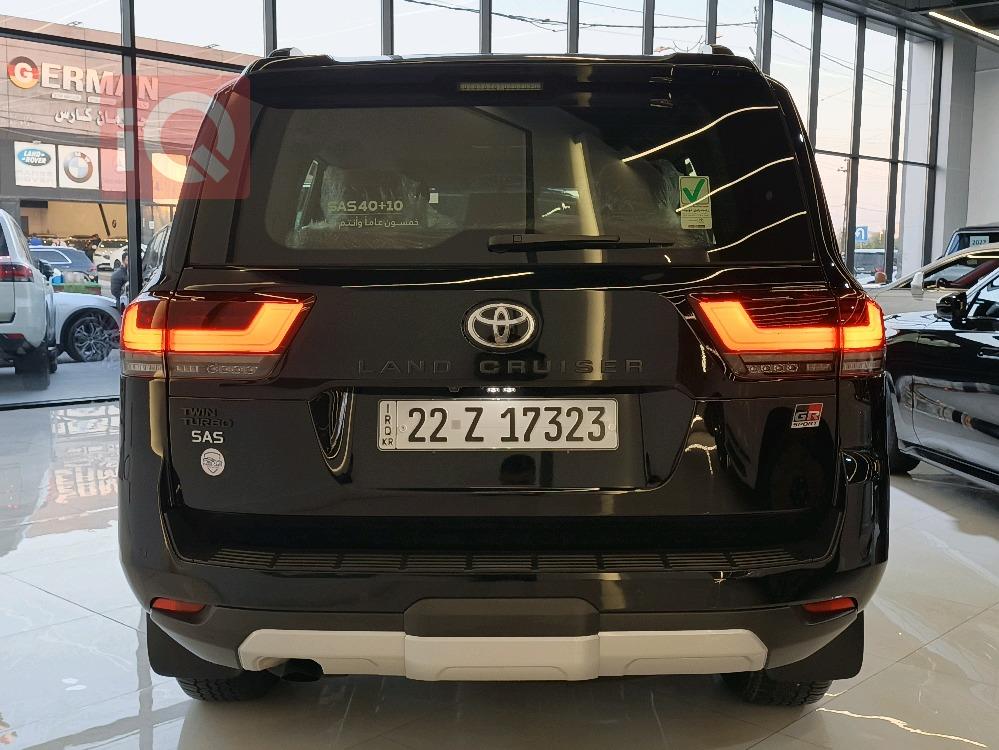 تويوتا لاندكروزر